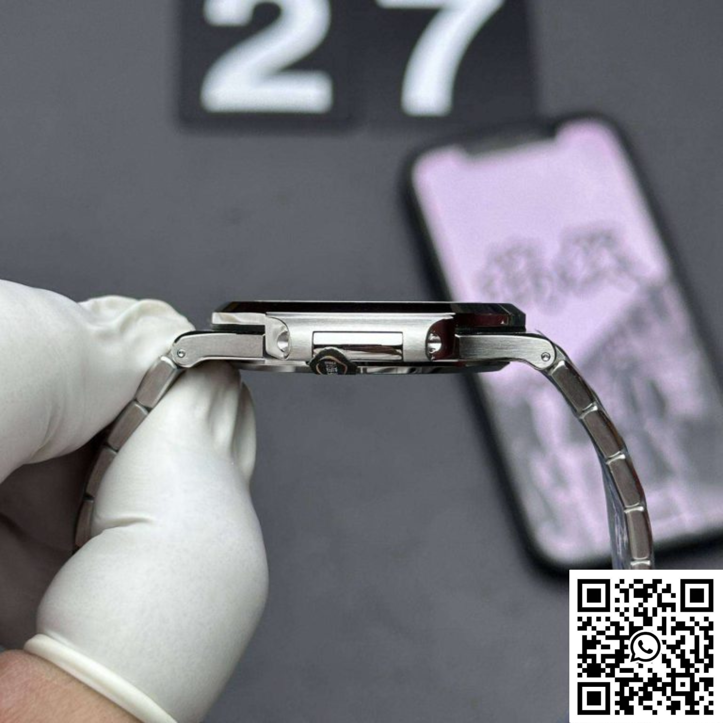 Patek Philippe Nautilus 5711 3K Factory White Dial Patek Philippe Nautilus 5711 3K Factory White Dial - Image 4