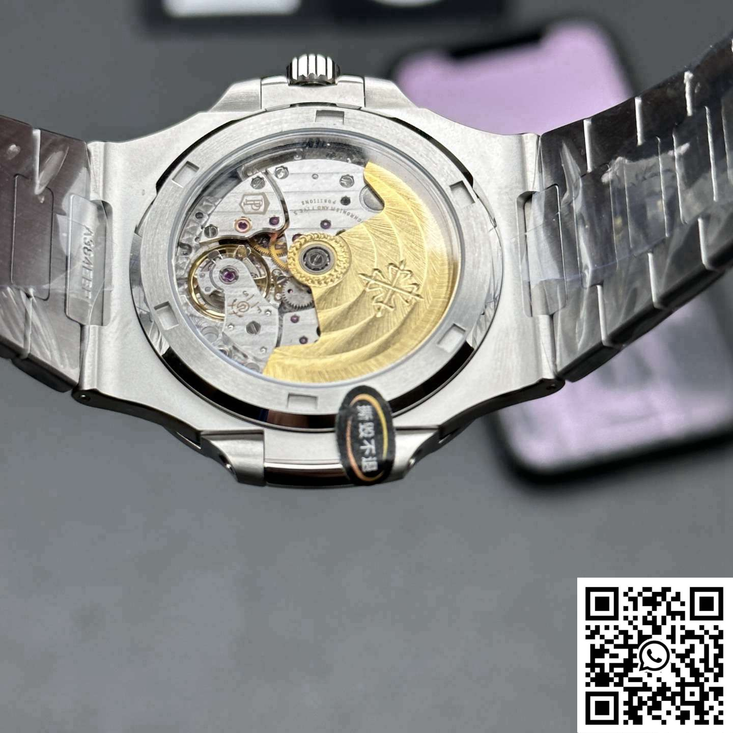 Patek Philippe Nautilus 5711 3K Factory White Dial Patek Philippe Nautilus 5711 3K Factory White Dial - Image 7