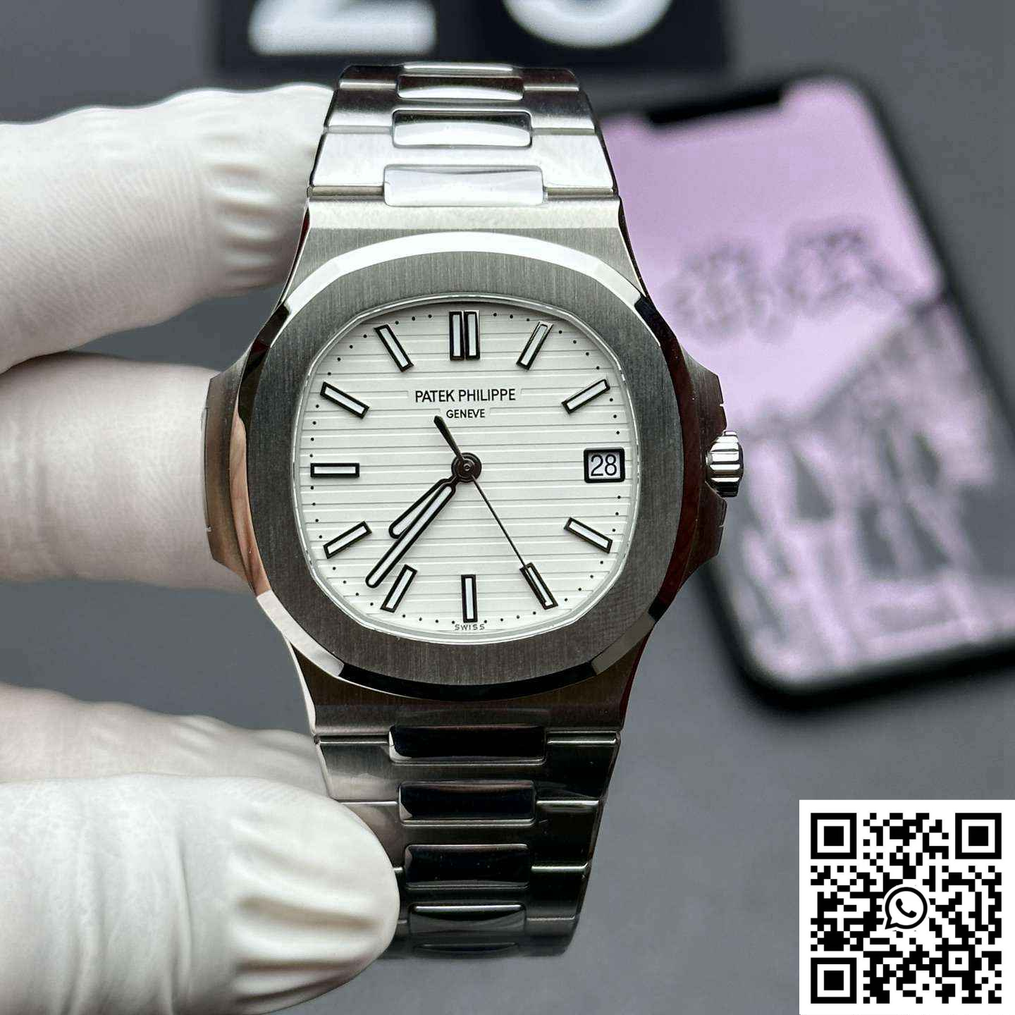 Patek Philippe Nautilus 5711 3K Factory White Dial Patek Philippe Nautilus 5711 3K Factory White Dial