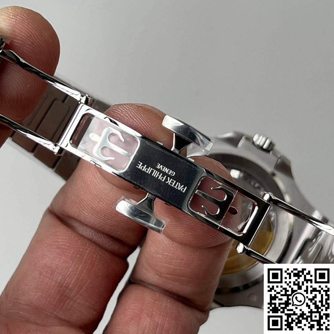 Patek Philippe Nautilus 5811G-001 3K Factory Blue Dial Patek Philippe Nautilus 5811G-001 3K Factory Blue Dial - Image 7