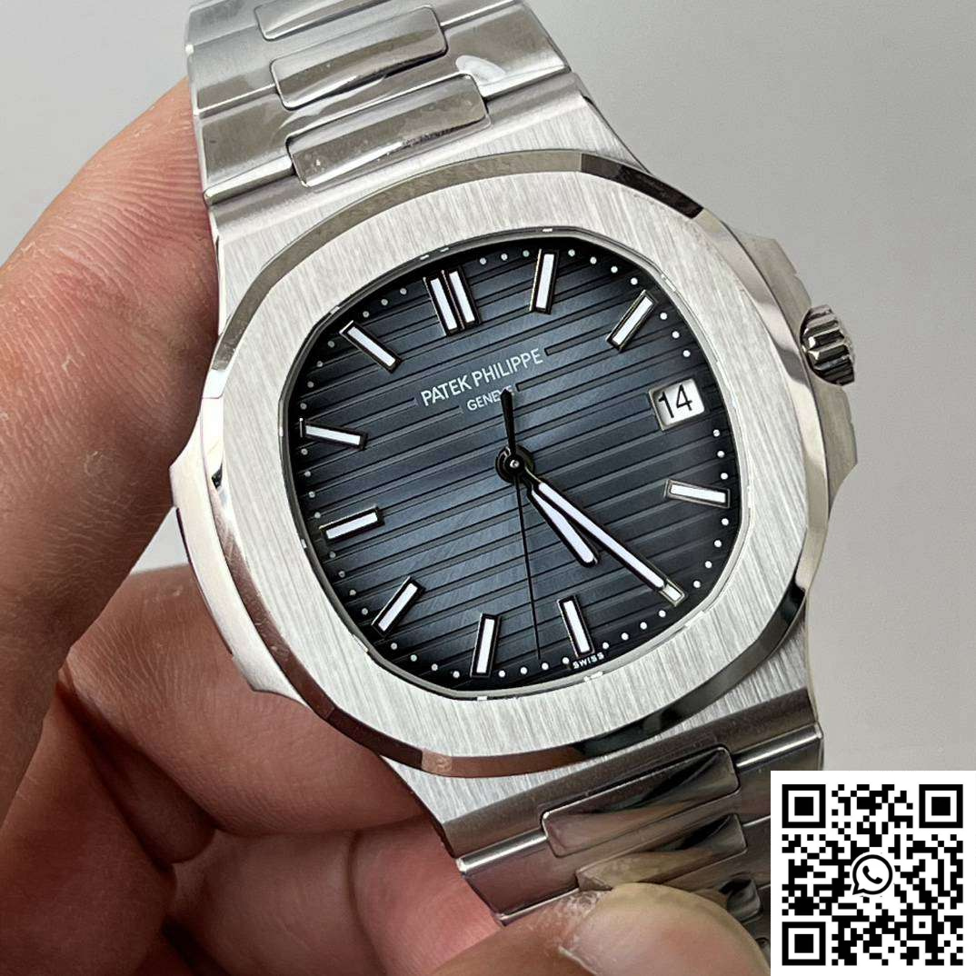 Patek Philippe Nautilus 5811G-001 3K Factory Blue Dial Patek Philippe Nautilus 5811G-001 3K Factory Blue Dial - Image 4