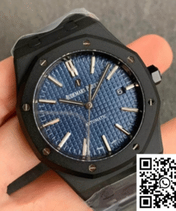 Alternative view of Audemars Piguet Royal Oak 15400 DLC Version ZF Factory Frosted Blue Dial