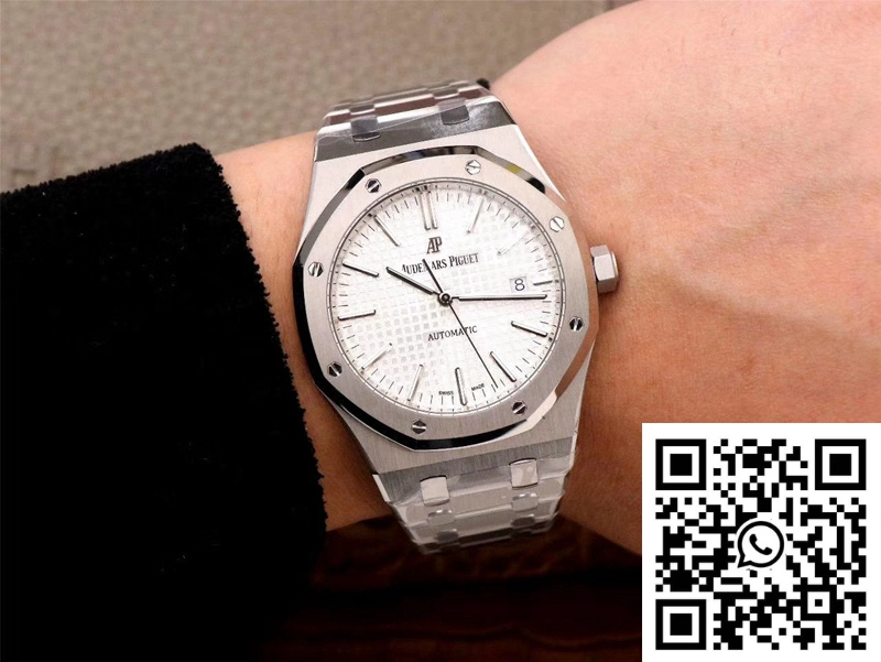 Audemars Piguet Royal Oak 15400ST.OO.1220ST.02 ZF Factory White Dial Audemars Piguet Royal Oak 15400ST.OO.1220ST.02 ZF Factory White Dial - Image 2