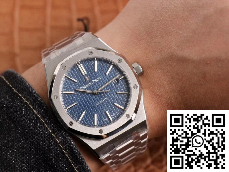 Audemars Piguet Royal Oak 15500ST.OO.1220ST.01 ZF Factory Blue Dial Audemars Piguet Royal Oak 15500ST.OO.1220ST.01 ZF Factory Blue Dial - Image 2