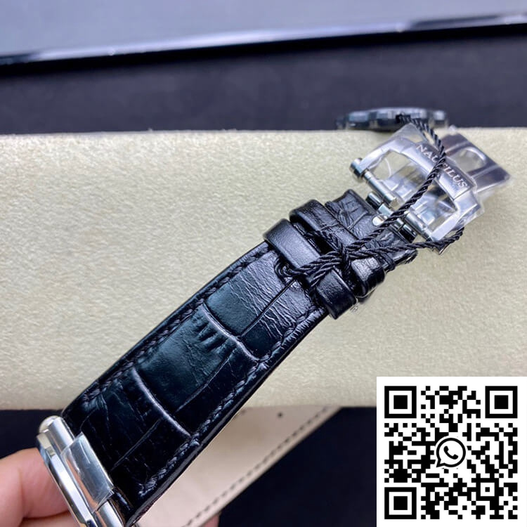 Patek Philippe Nautilus 5711 3K Factory White Dial Patek Philippe Nautilus 5711 3K Factory White Dial - Image 7